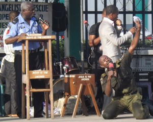 A typical street ministration session